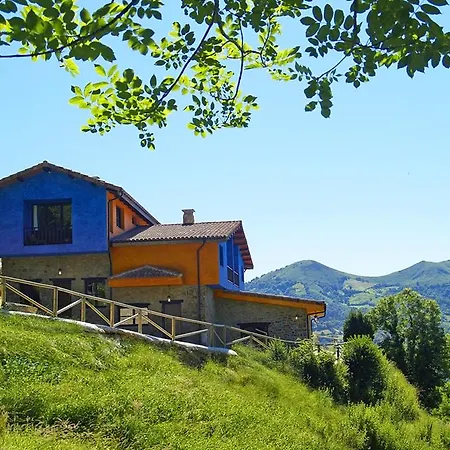 Country house La Aldea Sonada Del Angliru